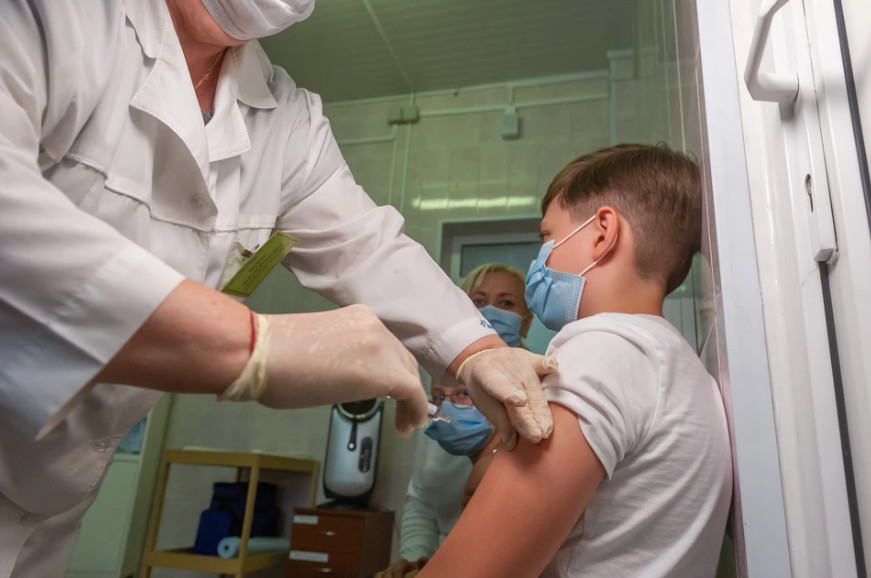 В Ростовской области началась подготовка к вакцинации детей от COVID-19