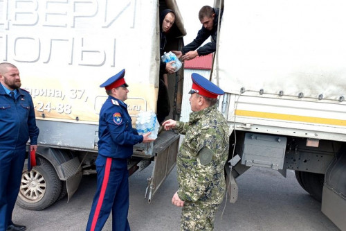 Казаки из Ростовской области отправили гуманитарный груз жителям ЛНР